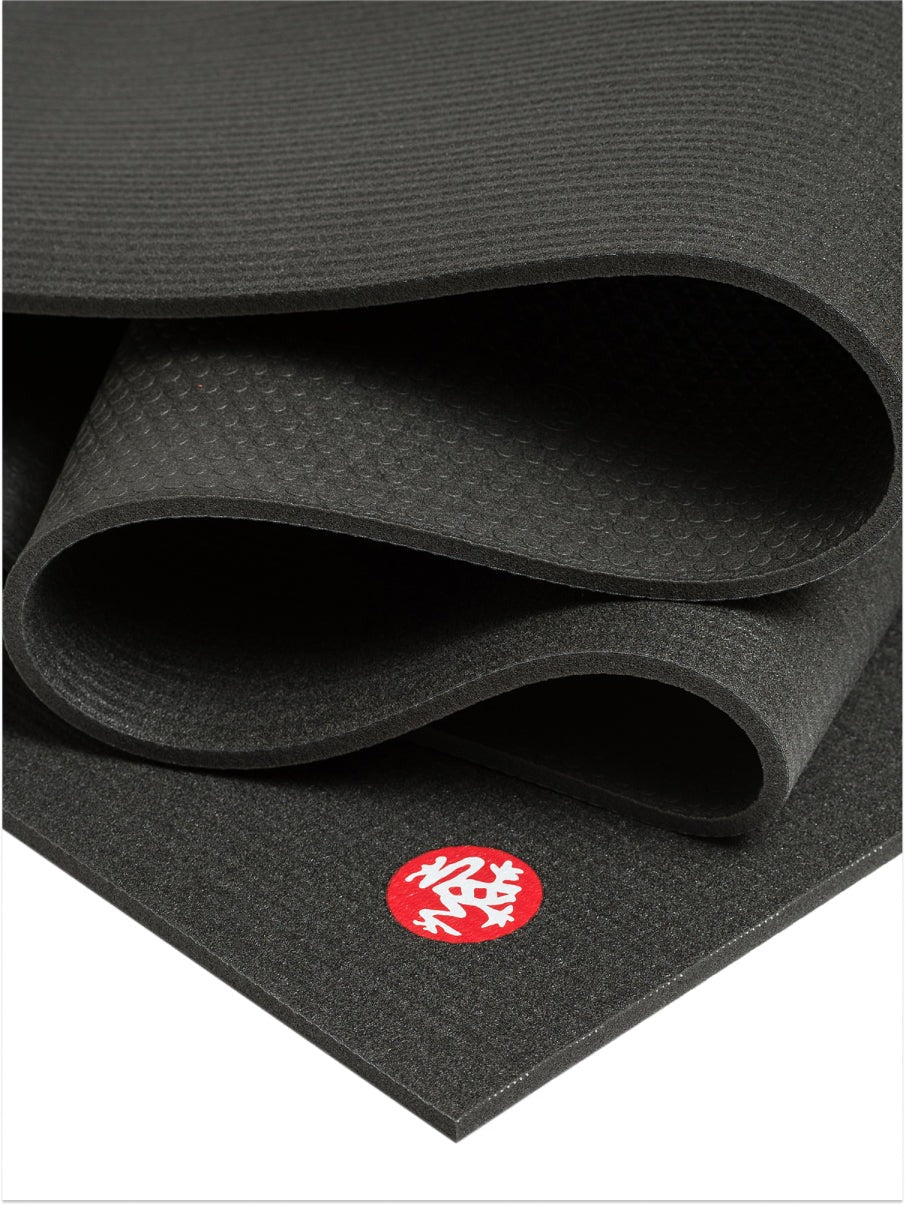 Manduka マンドゥカ ヨガマット福袋【HAPPY BAG PRO ヨガマット＆ヨガグッズ3点セット】／ ※クーポン対象外・ラッピング不可［SALE］-ヨガマット-ブラック-