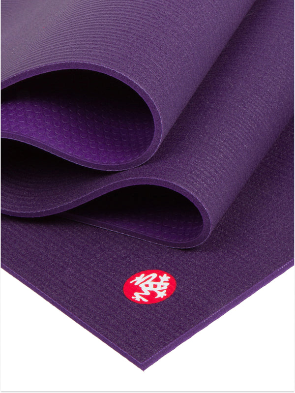送料無料特集 | 激安の新品・型落ち・アウトレット Manduka マンドゥカ PRO プロ ヨガマット (6mm） [1年保証付 ヨガ・ピラティス