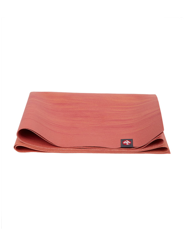 マンドゥカ manduka eKO トラベル 折りたたみ ヨガマット manduka マンドゥカ ヨガマット 折りたたみ ヨガラグ 軽量