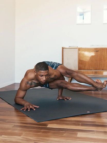 PRO ロング＆ワイド ヨガマット 6mm (132cm×200cm）25FW ブラックマット